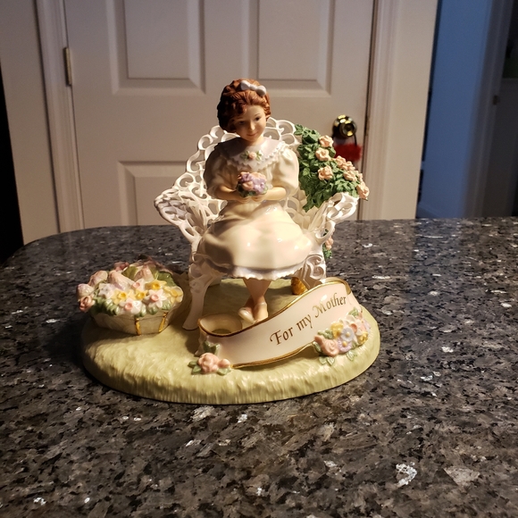 LENOX A Child's Garden of Love